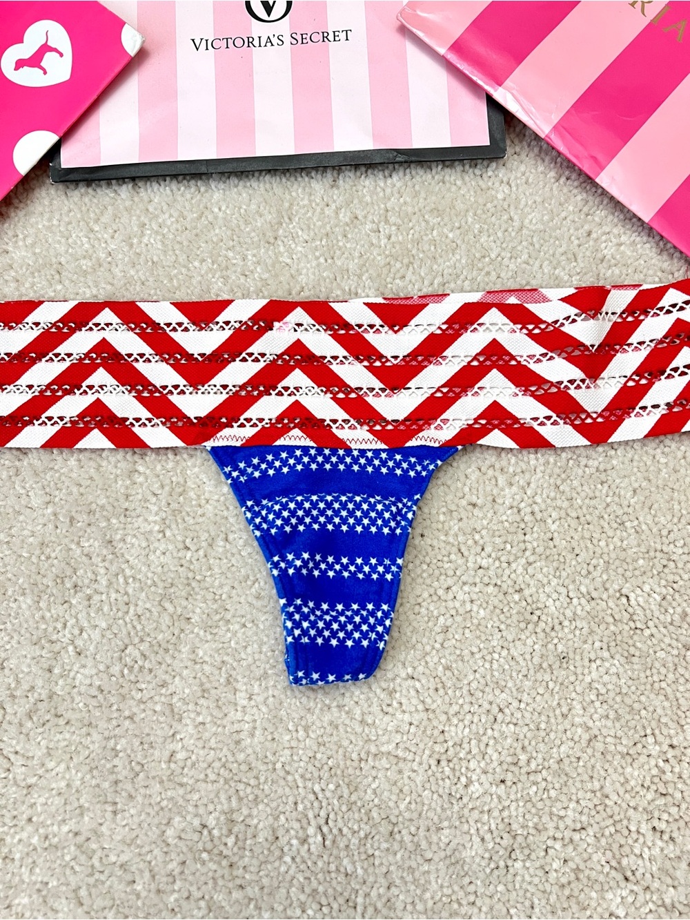 2016 Victoria’s Secret PINK Bright Stars & Stripes Lace Trim Thong Panties XS
